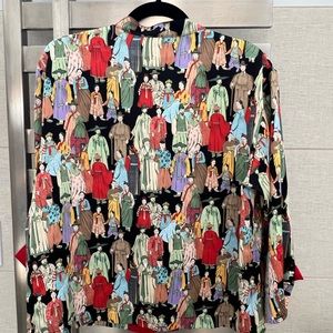 Woman’s Natori small 2 piece pajama set. Excellent condition